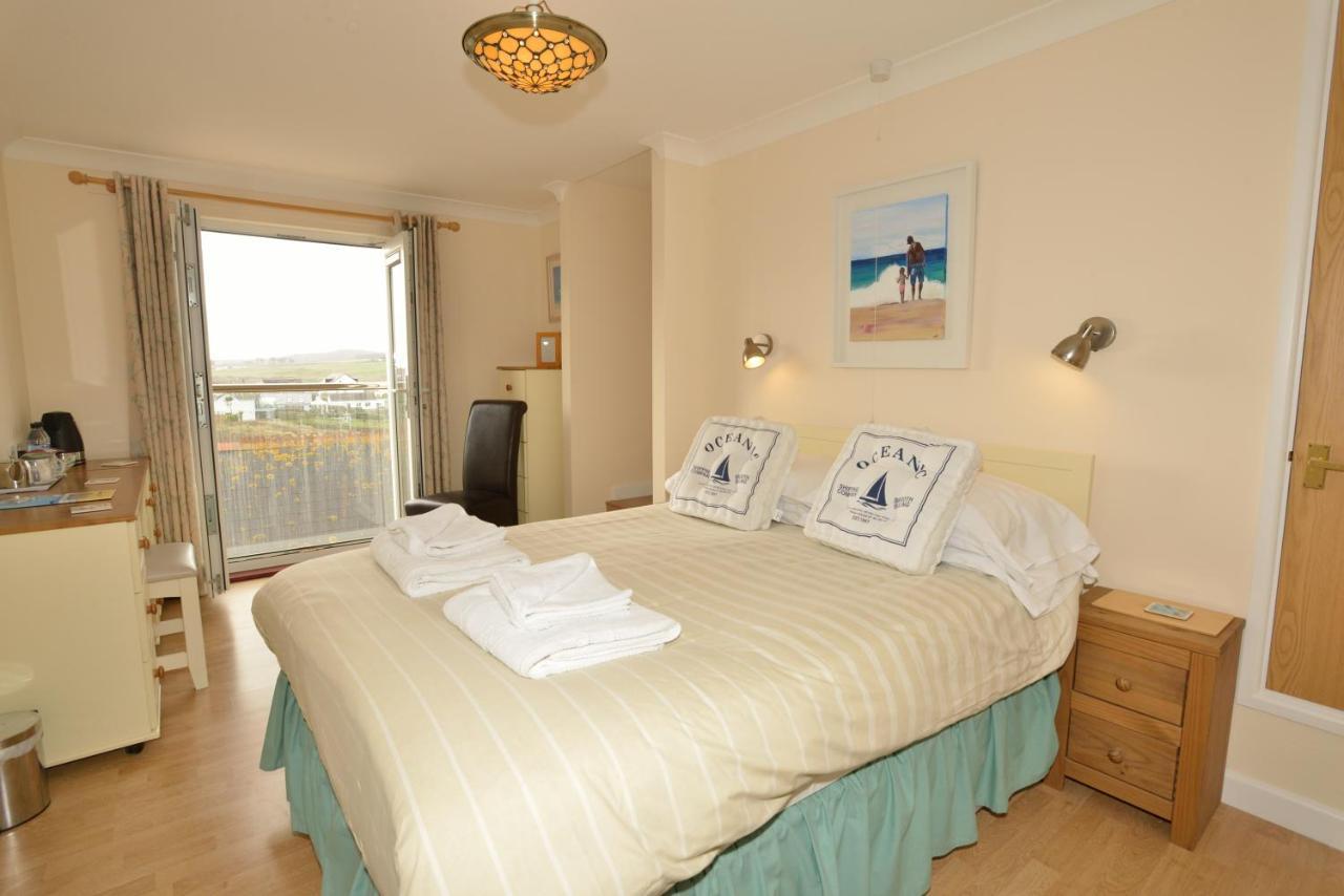 The Penellen Guest Accommodation Room Only Хейл Екстериор снимка